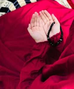 Plain Namaz Chadar with sleeves and Niqab - Maroon